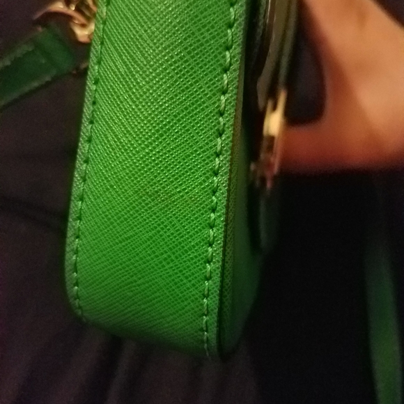 Small Michael Kors crossbody/shoulder bag - Picture 5 of 11